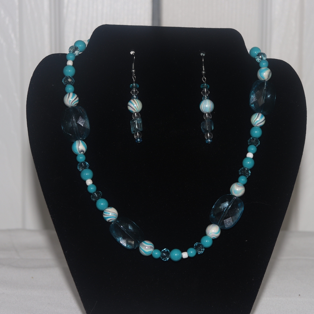 Elegant Blue Beaded Necklace and Earring Set